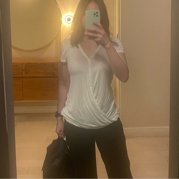 Theory white tshirts - Picture 6 of 6